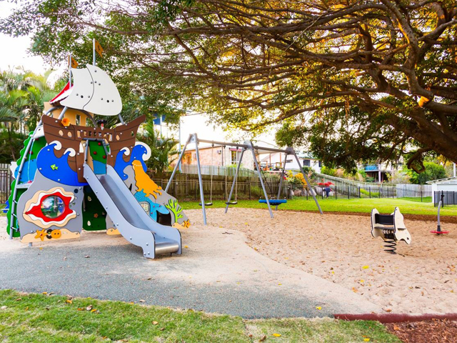Gladstone puts play first