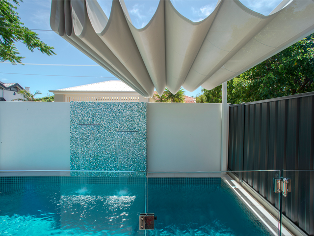 retractable pool shade