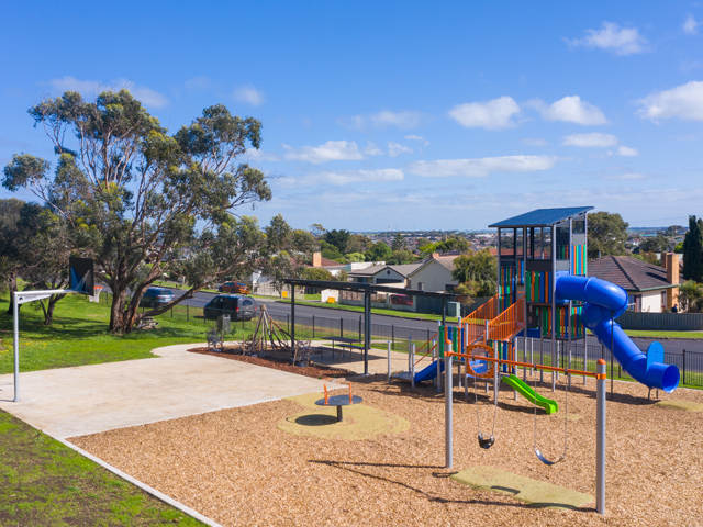 Petite Play Makes a Big Statement