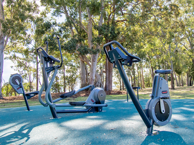 KOMPAN Outdoor Fitness and Gym Equipment for Parks