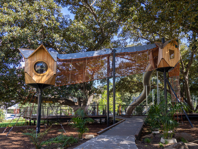 An Urban Treehouse Like No Other