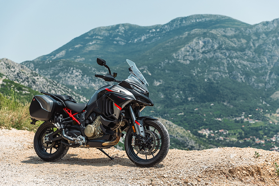 MY24_Ducati_Multistrada_V4s_Grand_Tour_113_UC549570_High