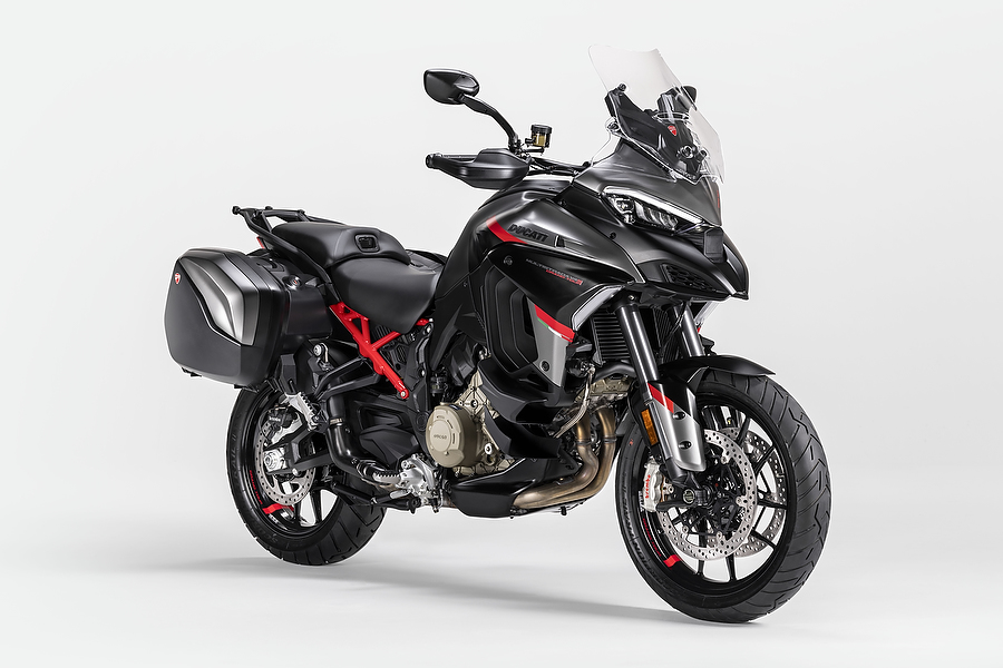 MY24_Ducati_Multistrada_V4s_Grand_Tour_006_UC549473_High