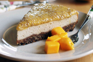 Vegan Baked Mango Cheesecake Recipe