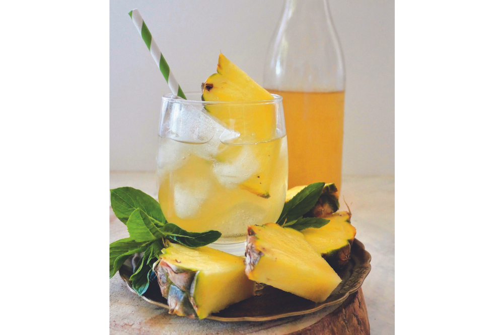 Pineapple, Ginger & Lemongrass Iced Tea - WellBeing Magazine
