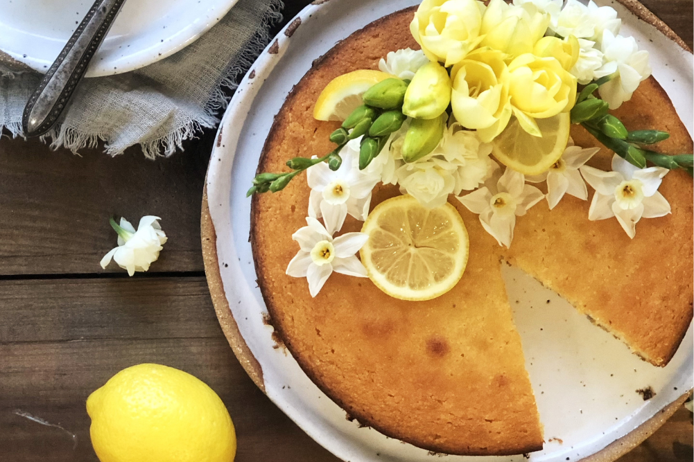 Honey & Lemon Almond Cake - WellBeing Magazine